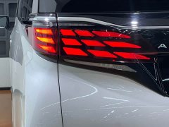 Toyota Alphard 2.5L Edition - ფოტო 9