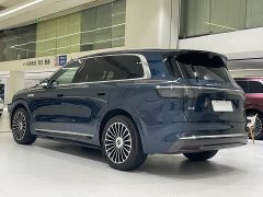 AITO M8 EREV Ultra Edition 53.4kWh 5 Edition (192) - ფოტო 4