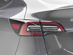 Tesla Model Y Long Range Edition 3D7 - ფოტო 17
