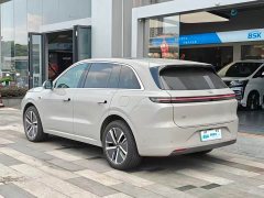Li Auto L6 Pro - ფოტო 5