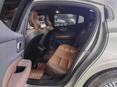 Volvo S60 B4 Luxury Edition - ფოტო 6