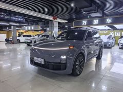 Li Auto L8 Ultra Edition - ფოტო 1
