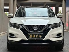 Nissan Qashqai 2.0L CVTLuxury Edition - ფოტო 2