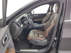 Volvo XC60 B5 AWDLuxury Edition - ფოტო 10