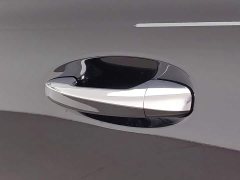 Mercedes-Benz GLB 220 Fashion Version - ფოტო 18