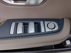 BYD Han DM-i 121KM Version - ფოტო 9