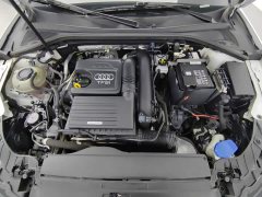 Audi A3 Sportback 35 TFSI Version VI - ფოტო 6