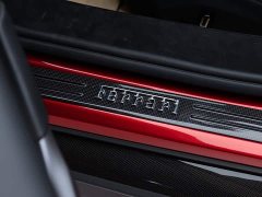 Ferrari 296 3.0T V6 GTS - ფოტო 7