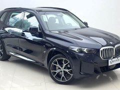 BMW X5 xDrive 30Li Deluxe VersionM - ფოტო 4