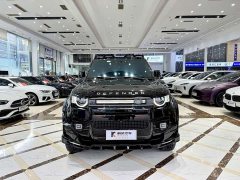 Land Rover Defender 110 3.0T P400 X-Dynamic HSE - ფოტო 3