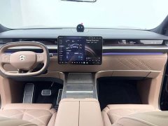 Nio ES9 102kWh Luxury Edition - ფოტო 17