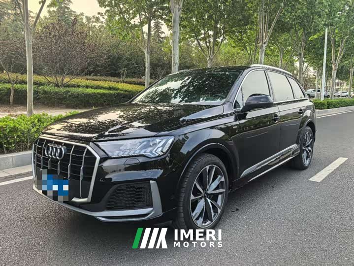 Audi Q7 55 TFSI quattro S line Version