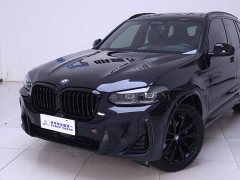 BMW X3 xDrive30i Deluxe Version M - ფოტო 3
