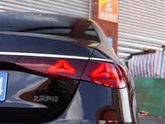 Mercedes-Benz E 300 L Luxury Version - ფოტო 11