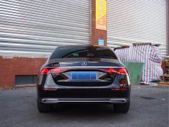 Mercedes-Benz E 300 L Luxury Version - ფოტო 2