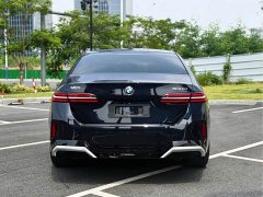 BMW 5 530Li Deluxe Version M - ფოტო 10