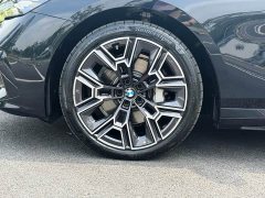 BMW 5 530Li Deluxe Version M - ფოტო 4