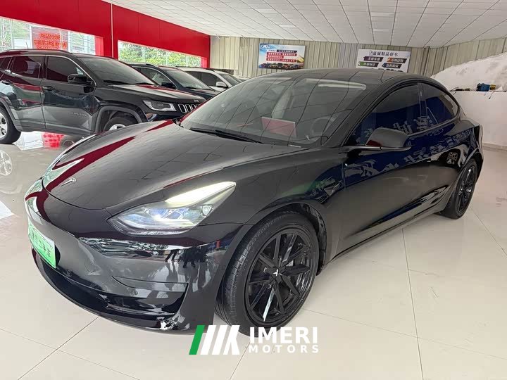 Tesla Model 3 Edition