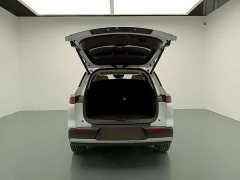 BYD Song Smart Drive Edition DM-i 115KM Version - ფოტო 15