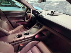 Porsche Taycan - ფოტო 12