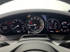 Porsche 911 Carrera 3.0T - ფოტო 9