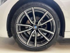 BMW 3 320Li M - ფოტო 16