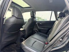 Toyota RAV4 2.5L E-CVTAWDPLUS Edition - ფოტო 6
