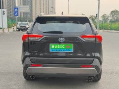 Toyota RAV4 2.5L E-CVTAWDPLUS Edition - ფოტო 8