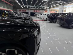 Rolls-Royce Cullinan Bohemian Sunset - ფოტო 3