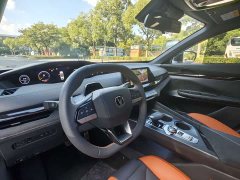 Changan UNI-V 1.5T Premium Version - ფოტო 8