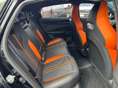 Changan UNI-V 1.5T Premium Version - ფოტო 11