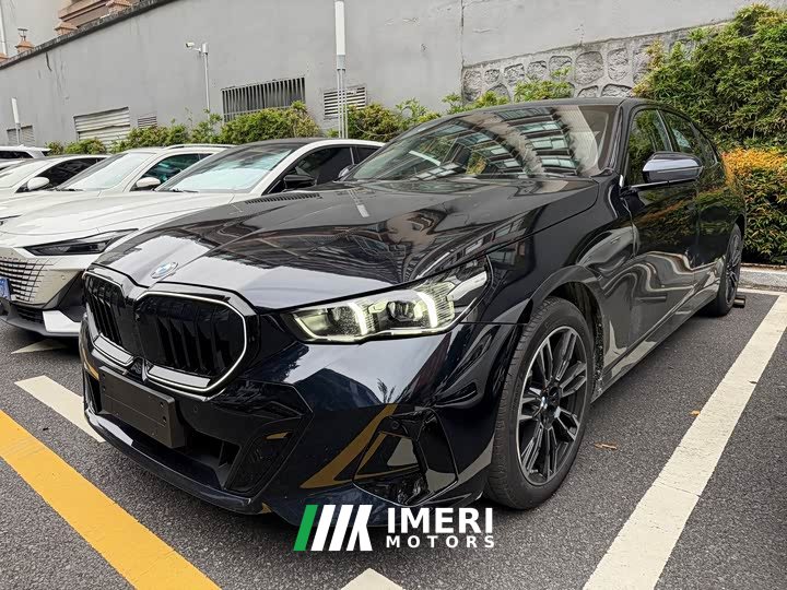 BMW 5 530Li Version M