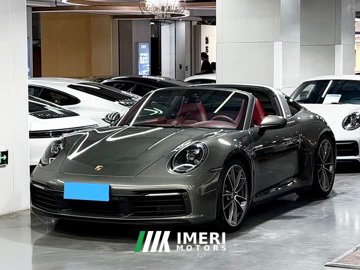 Porsche 911 Targa 4 3.0T