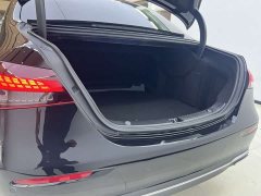 Mercedes-Benz E 300 L Premium Version - ფოტო 18