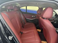 BMW 3 320i M - ფოტო 17