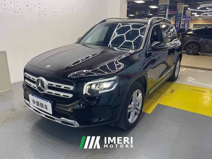 Mercedes-Benz GLB 200 Version