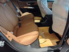 Mercedes-Benz E 260 L - ფოტო 6