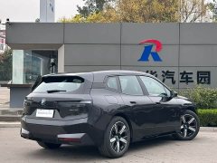 BMW iX xDrive40 - ფოტო 4