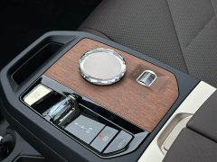 BMW iX xDrive40 - ფოტო 9