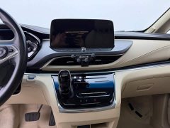 Buick GL8 Luxury Version - ფოტო 12