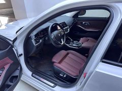BMW 3 320i - ფოტო 9