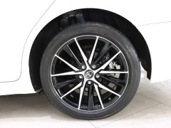 Toyota Camry 2.5S Edition - ფოტო 20
