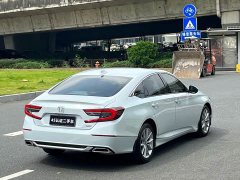 Honda Accord 260TURBO Luxury Edition - ფოტო 4