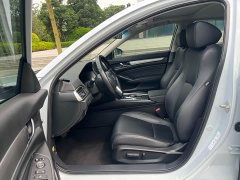 Honda Accord 260TURBO Luxury Edition - ფოტო 7