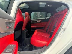 Land Rover XEL 2.0T 250PS R-DYNAMIC S Edition - ფოტო 11