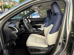 Lexus UX 260h Edition - ფოტო 16