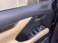 Toyota 2.5L HVPremium Edition - ფოტო 13