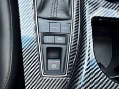 Toyota 2.5L Luxury Edition V - ფოტო 17
