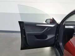 Tesla Model Y Long Range Edition - ფოტო 8