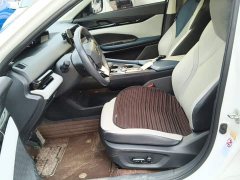 Changan UNI-V iDD 1.5T 113km Version - ფოტო 15
